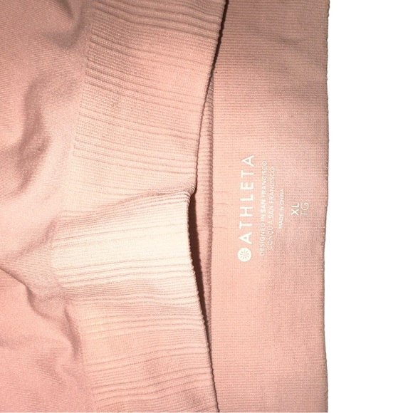 NWOT Athleta Light Peach Bra - Picture 4 of 4